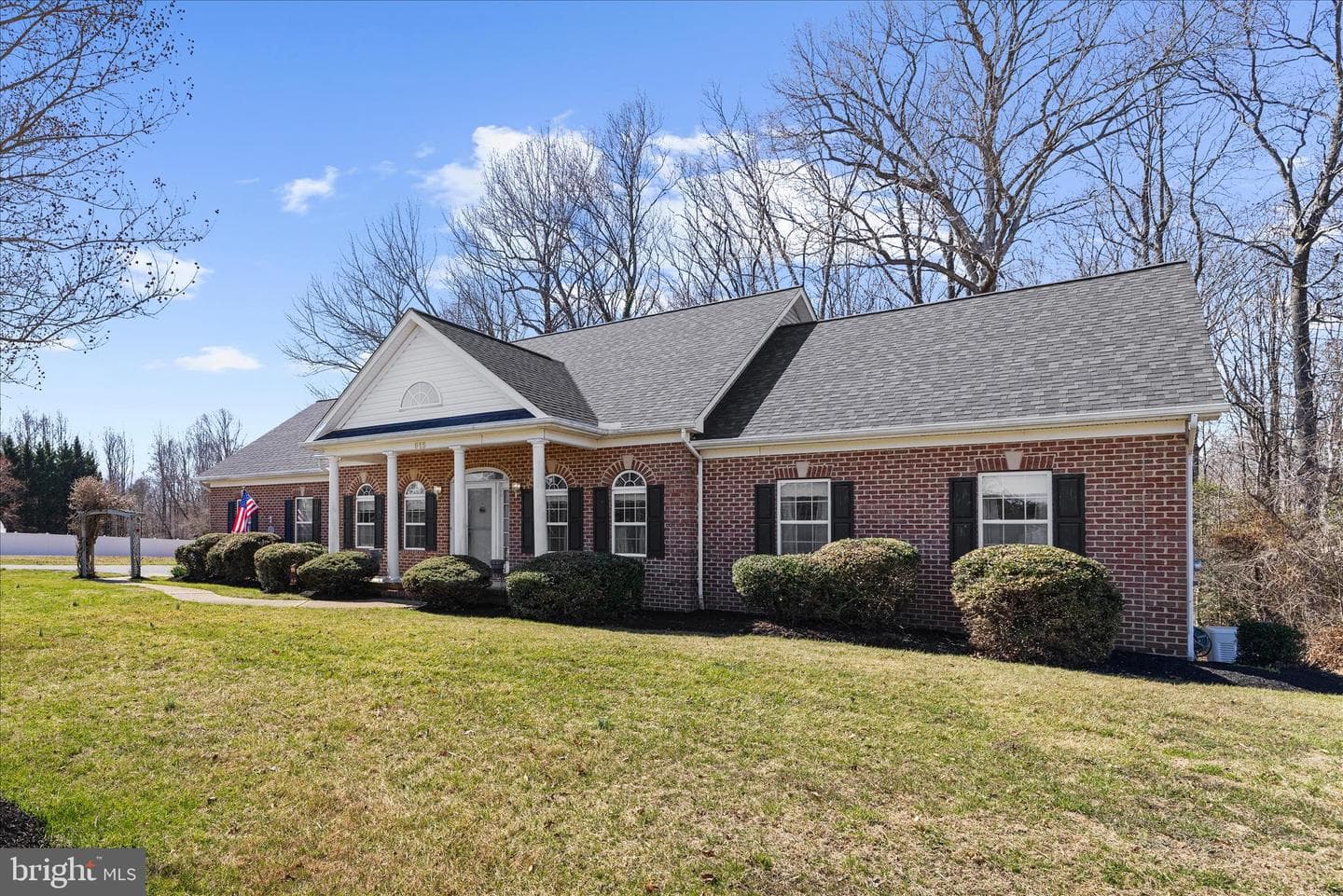 615 Patuxent Reach Drive photo 2