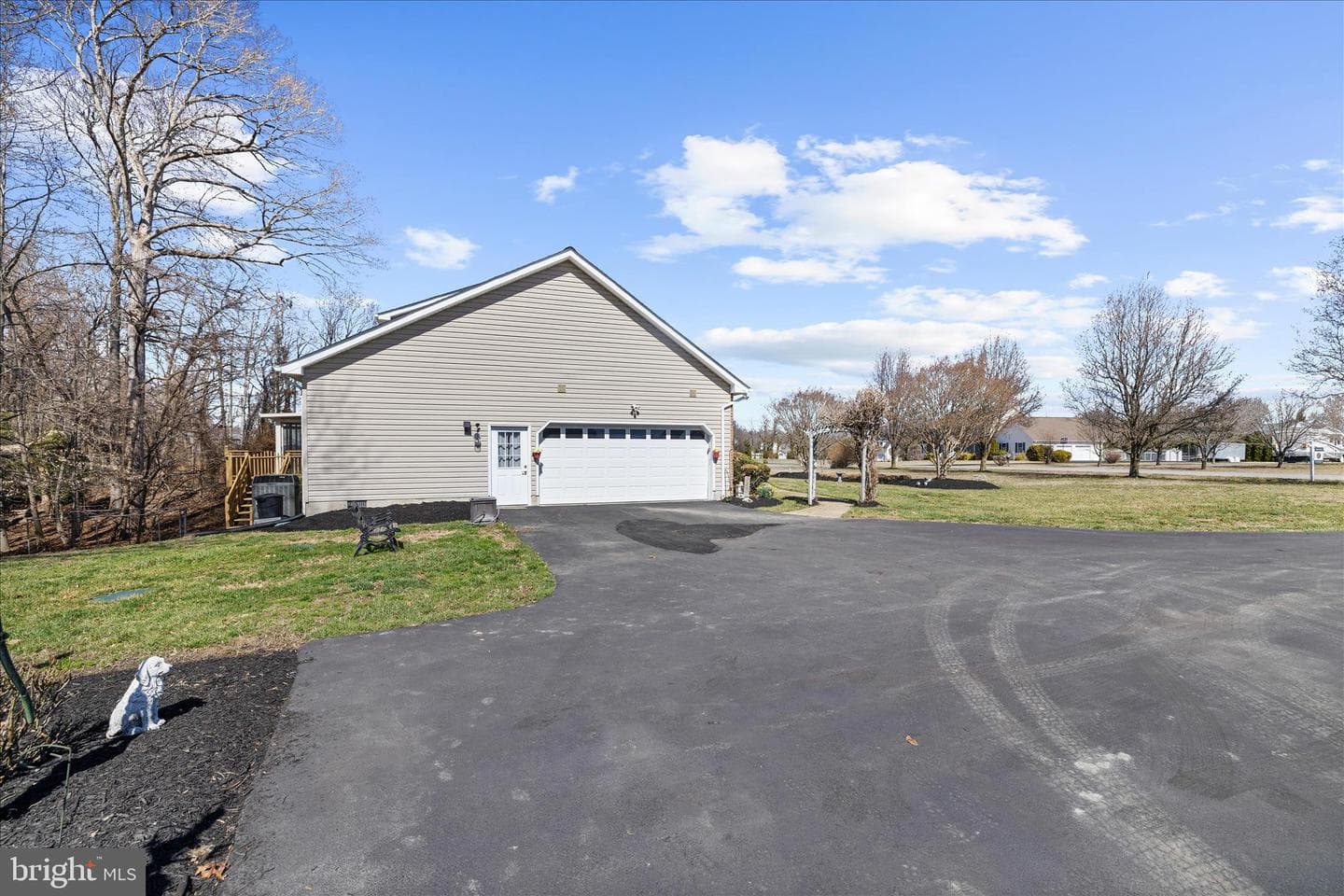 615 Patuxent Reach Drive photo 65