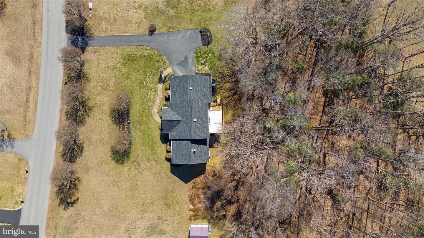 615 Patuxent Reach Drive photo 70