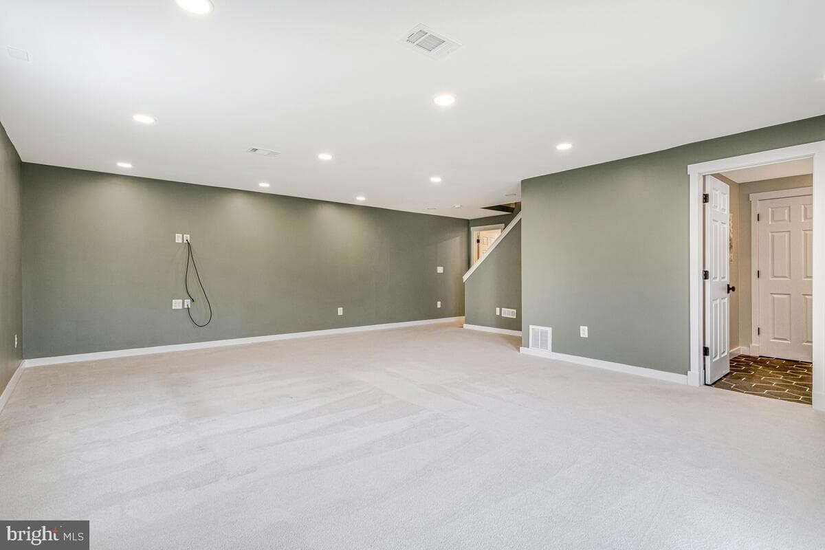 1125 Sheridan Drive photo 33