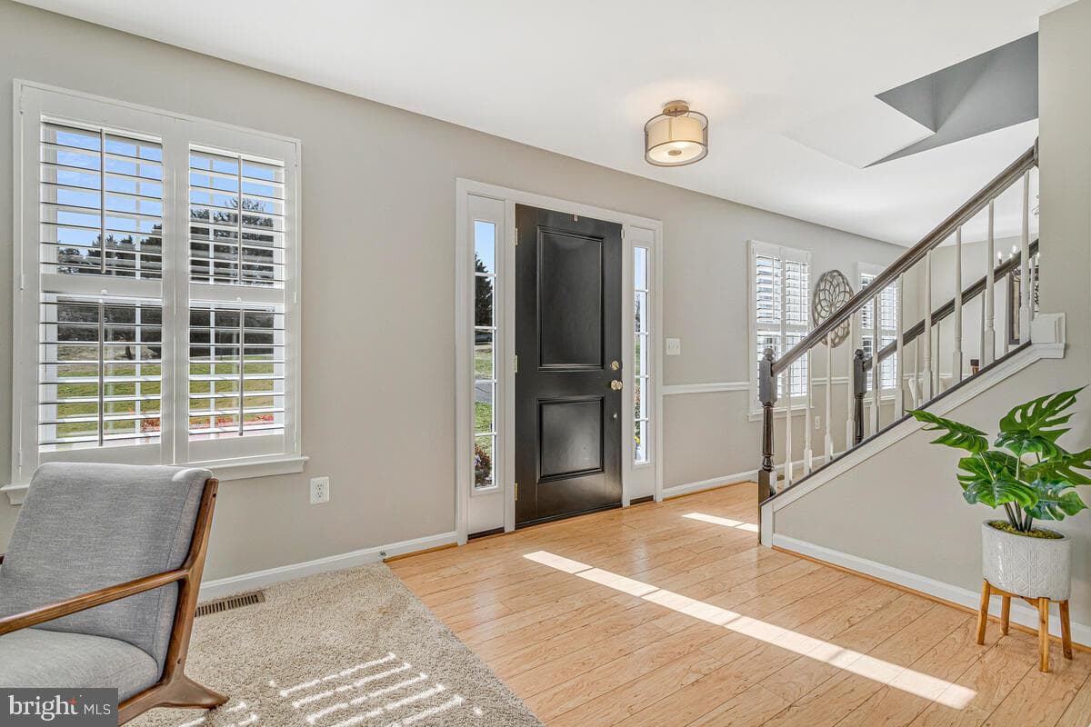 1125 Sheridan Drive photo 4