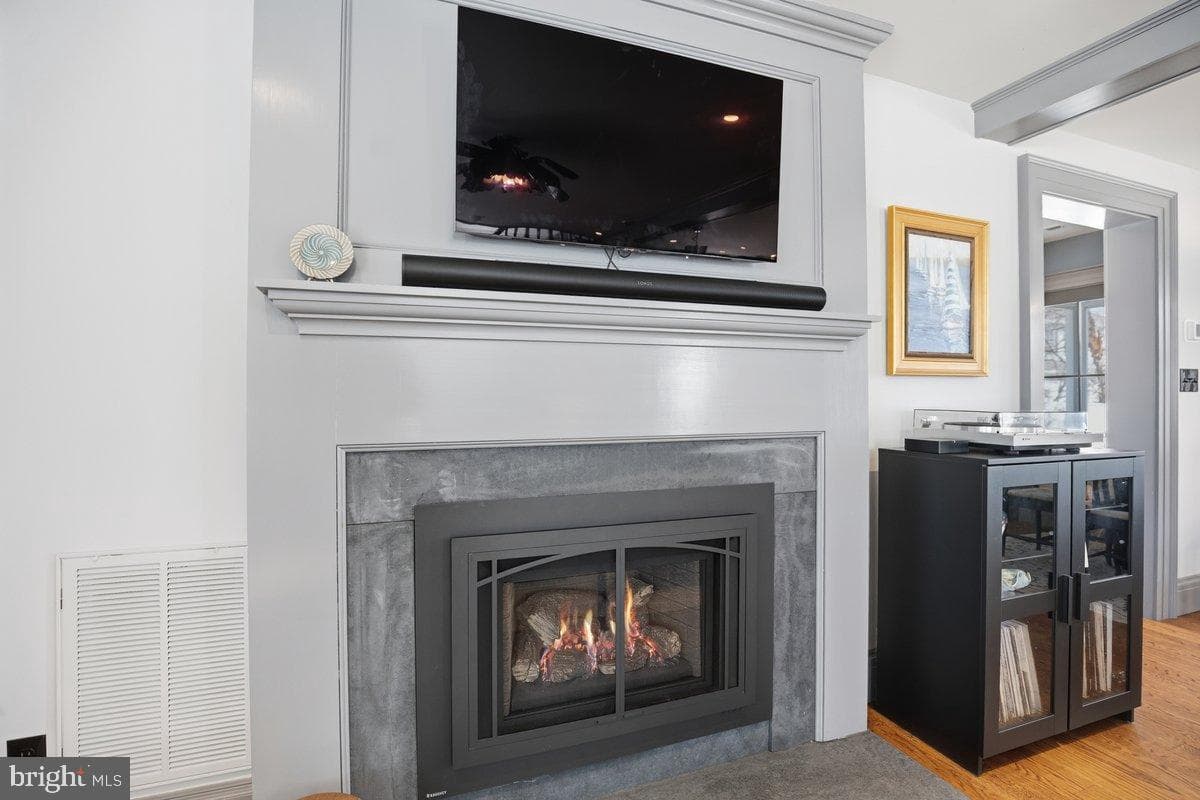 14314 Sedwick Avenue photo 27