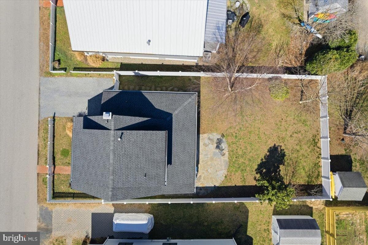 14314 Sedwick Avenue photo 4