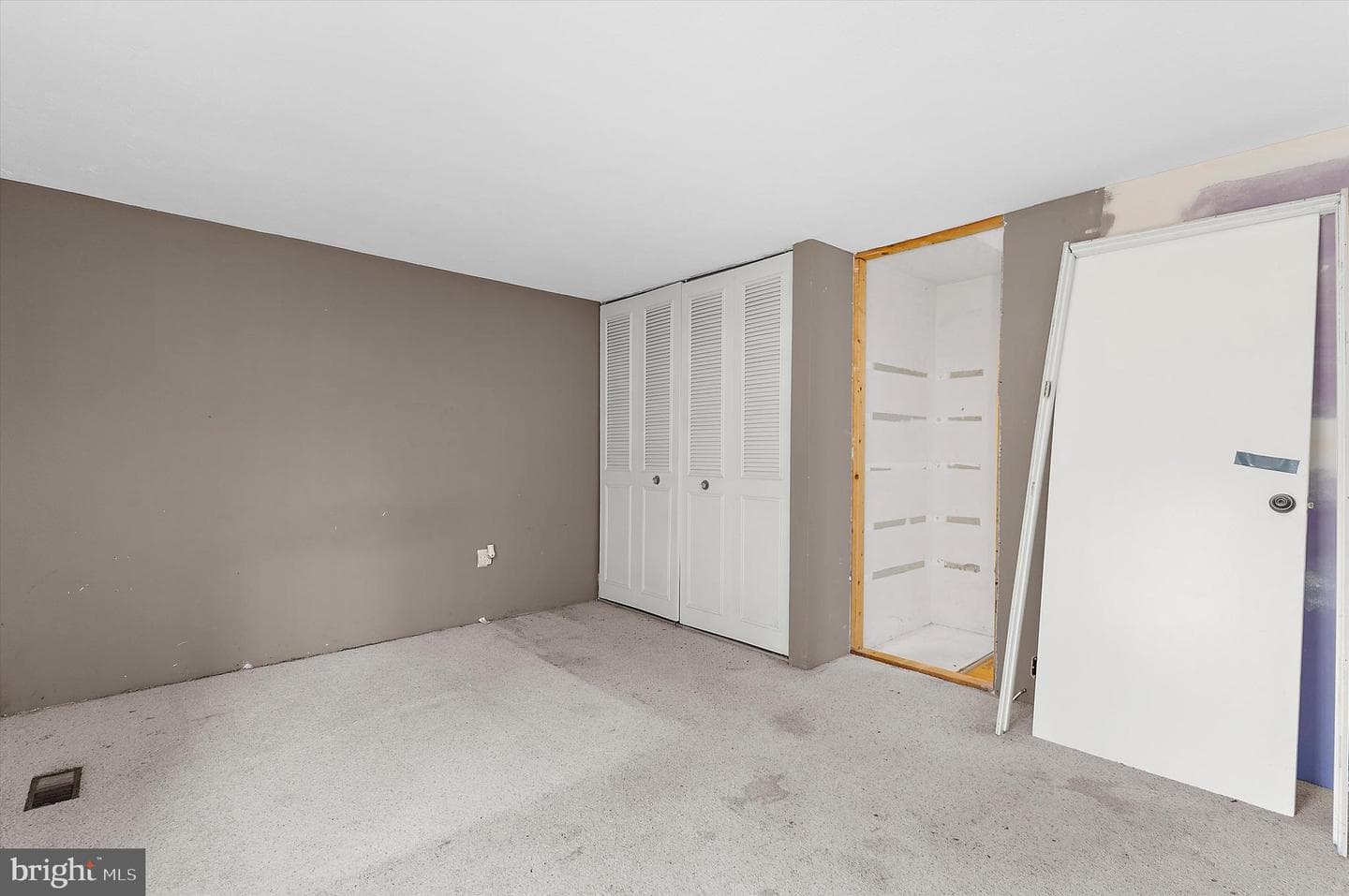 4358 Flora Avenue photo 46