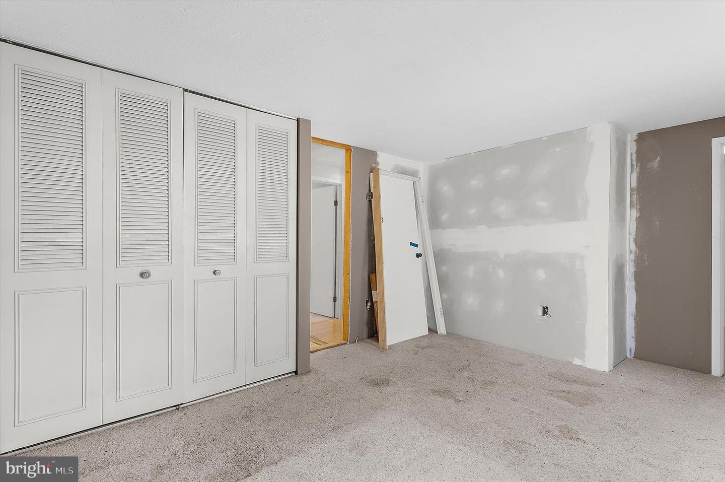 4358 Flora Avenue photo 47