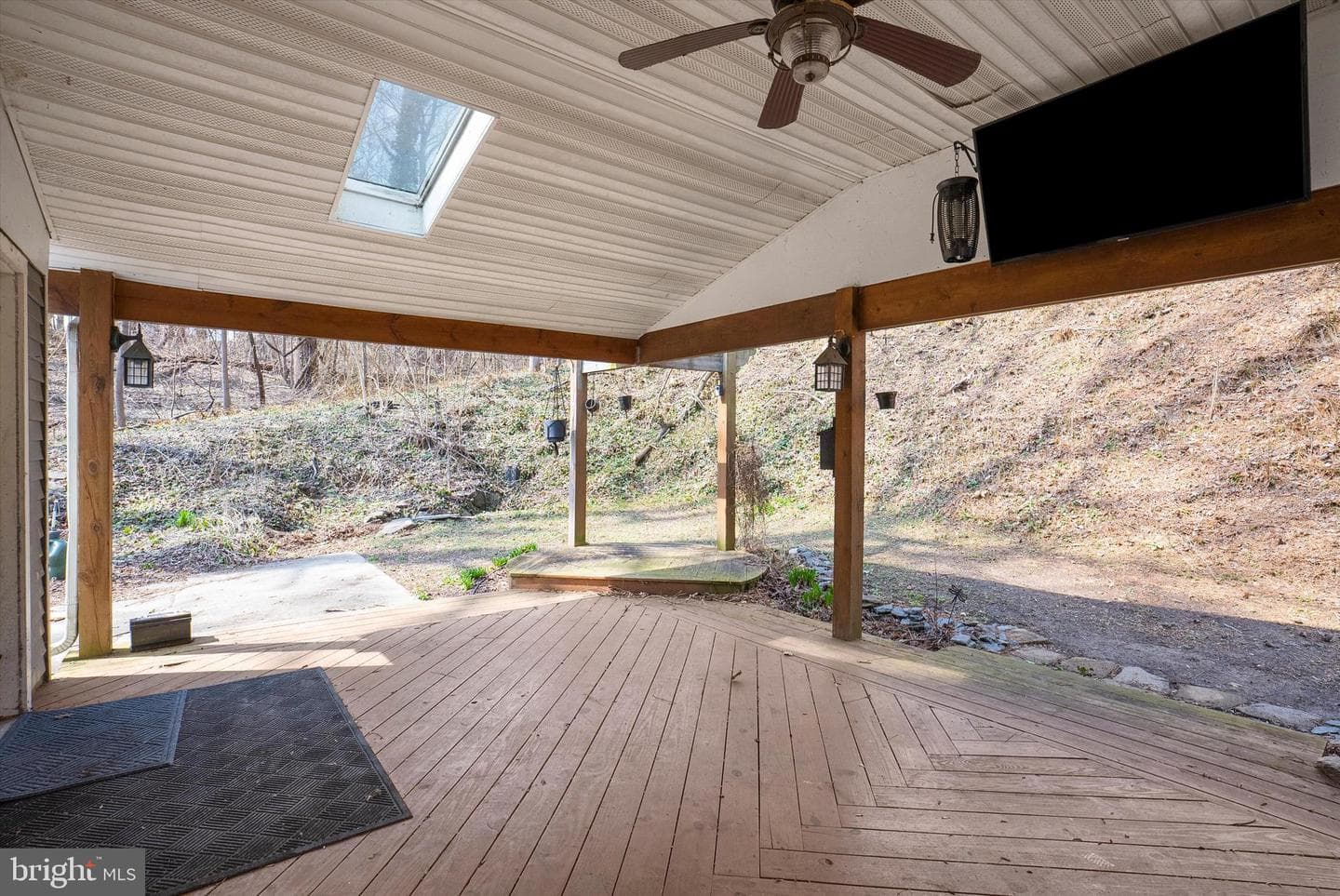 4358 Flora Avenue photo 52