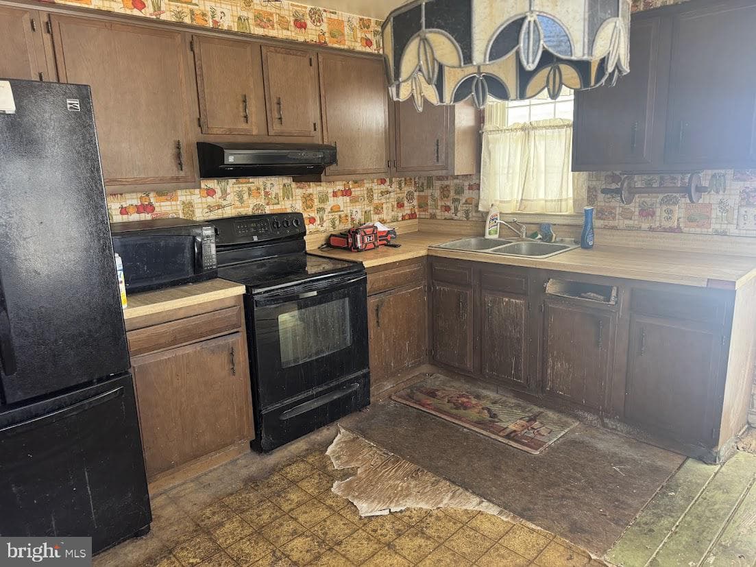 3574 7th Street photo 4