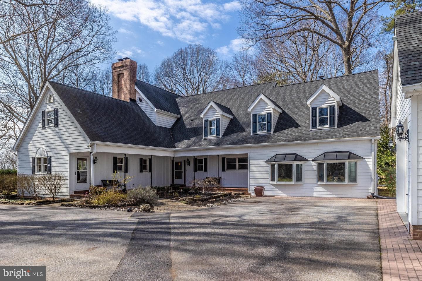 12124 Palisades Drive, Dunkirk