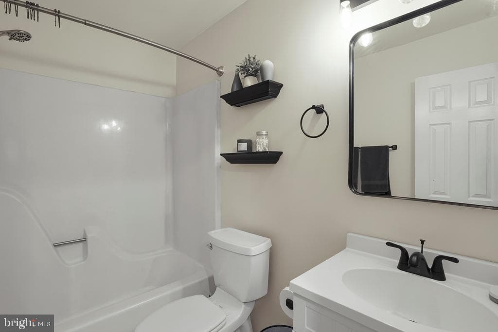 8566 Stock Drive photo 17