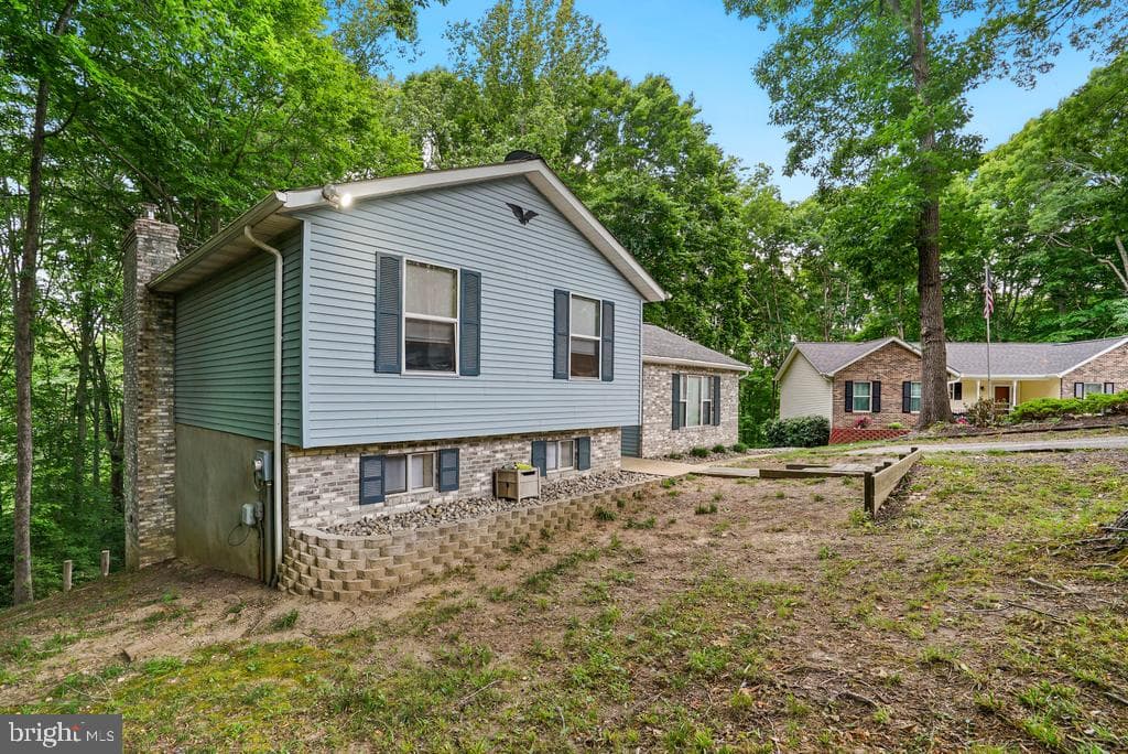 8566 Stock Drive, Lusby