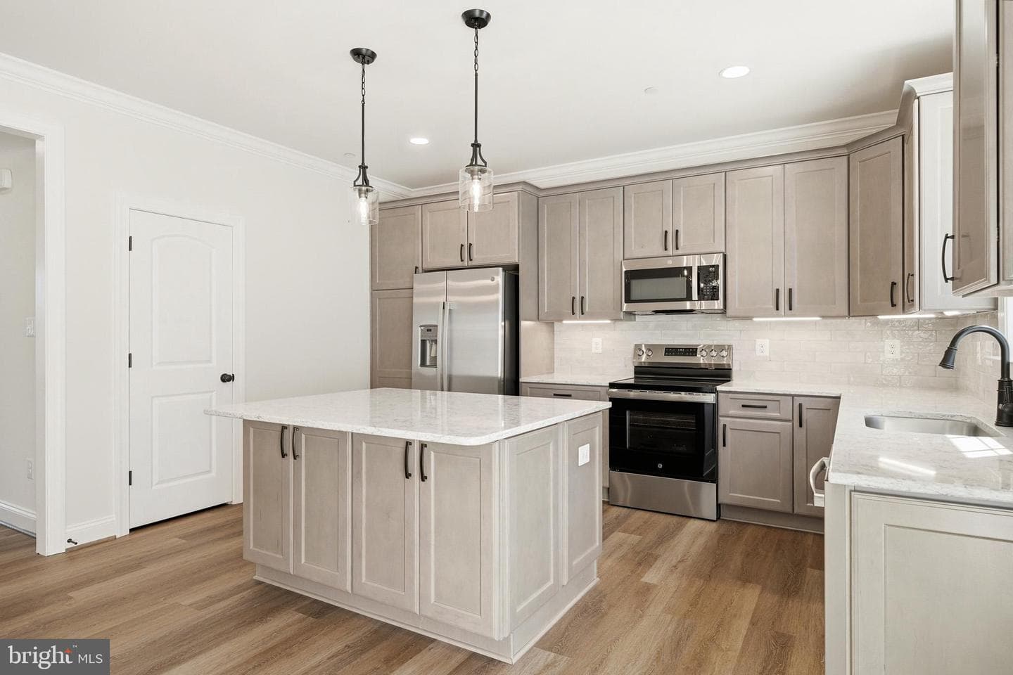 106 Potomac Court photo 6