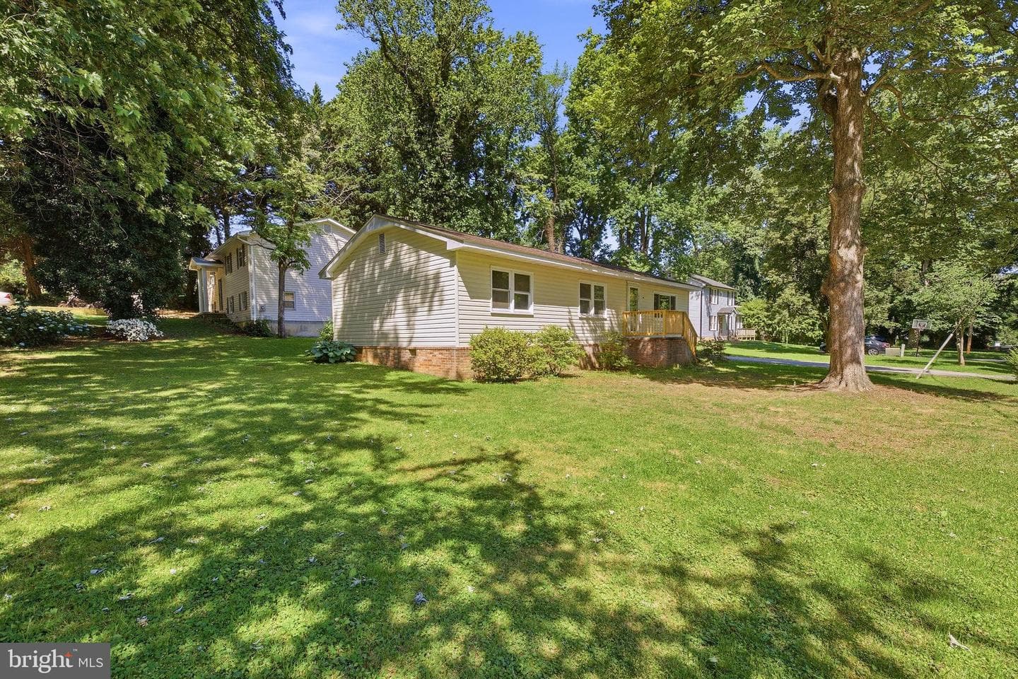5421 Chesapeake Ave photo 2