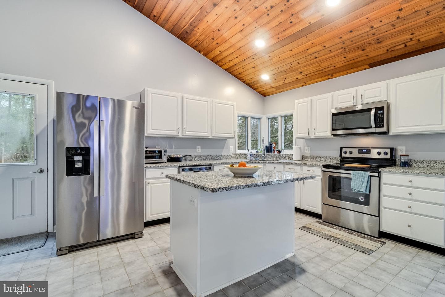 2767 Cove Lake Street photo 9