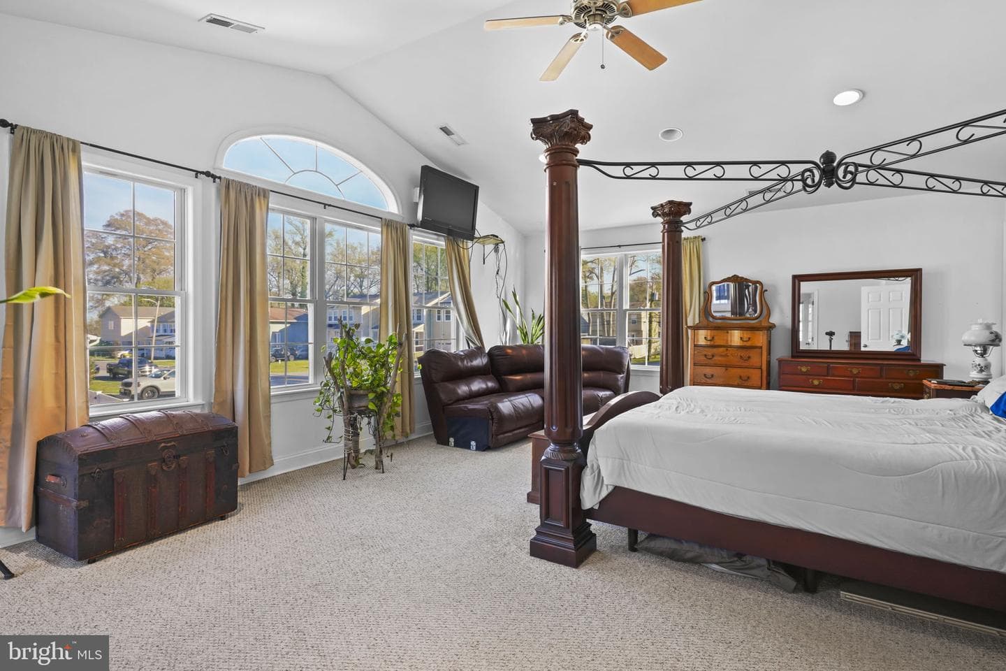 3820 5th Street photo 25