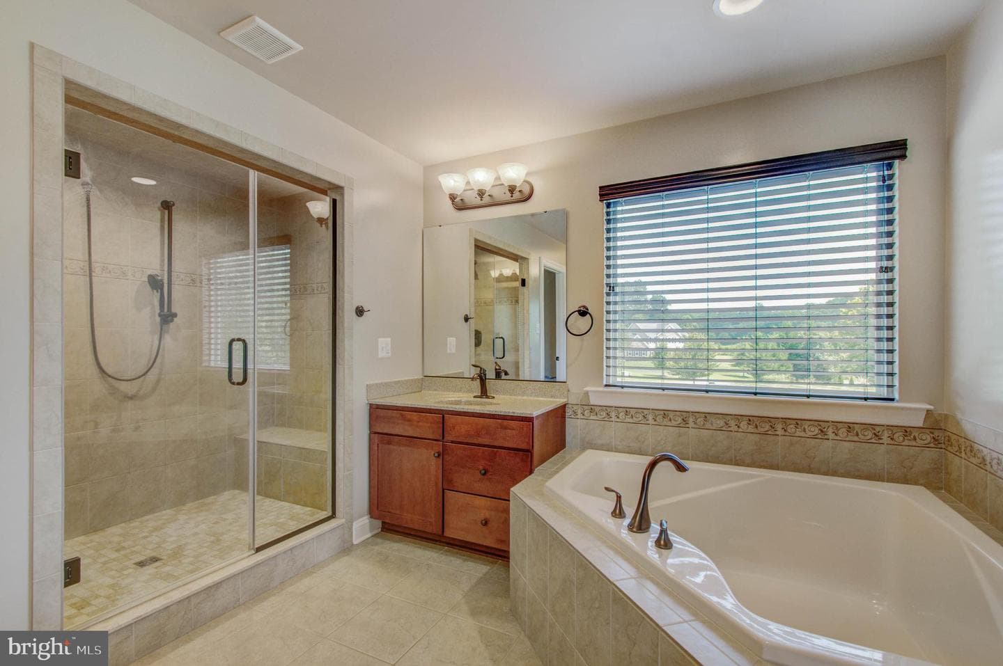 3188 Huntsman Drive photo 38