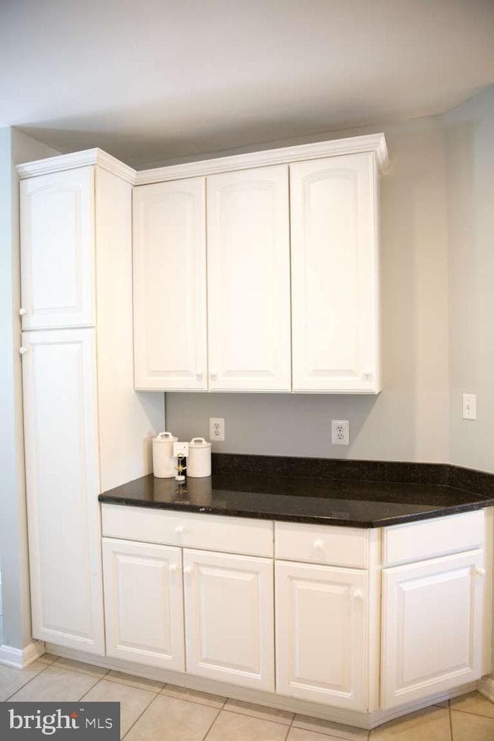 513 Oyster Bay Place photo 7