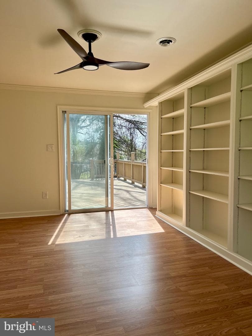 105 Calvert Towne Road photo 12