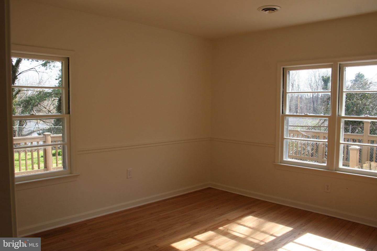105 Calvert Towne Road photo 15
