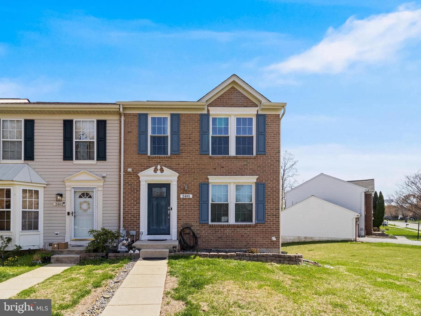 2401 Green Leaf Terrace