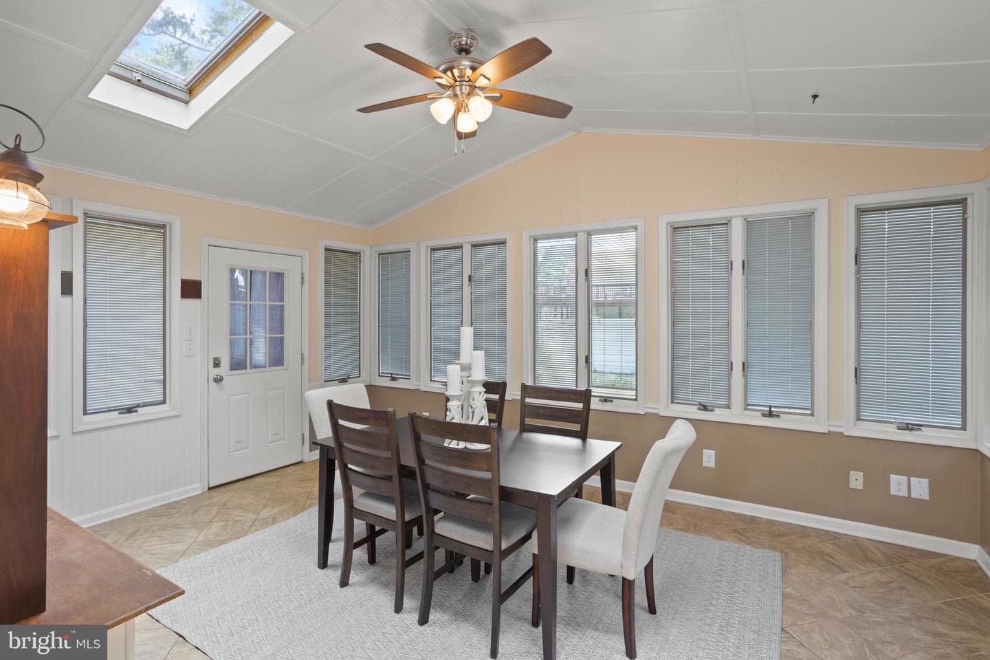 12820 Lake View Drive photo 26