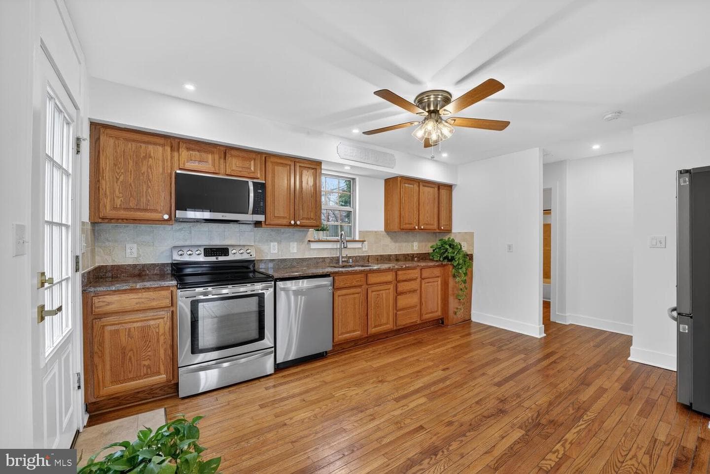 3751 8th Street photo 8