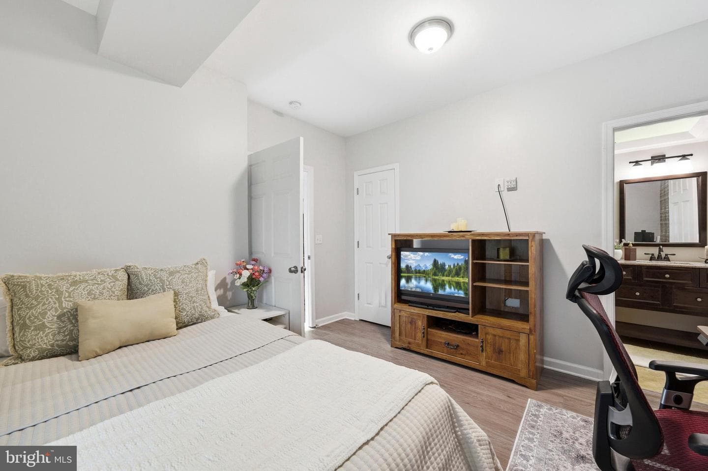 2145 Oliver Drive photo 34