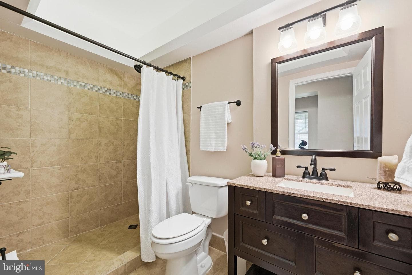 2145 Oliver Drive photo 41