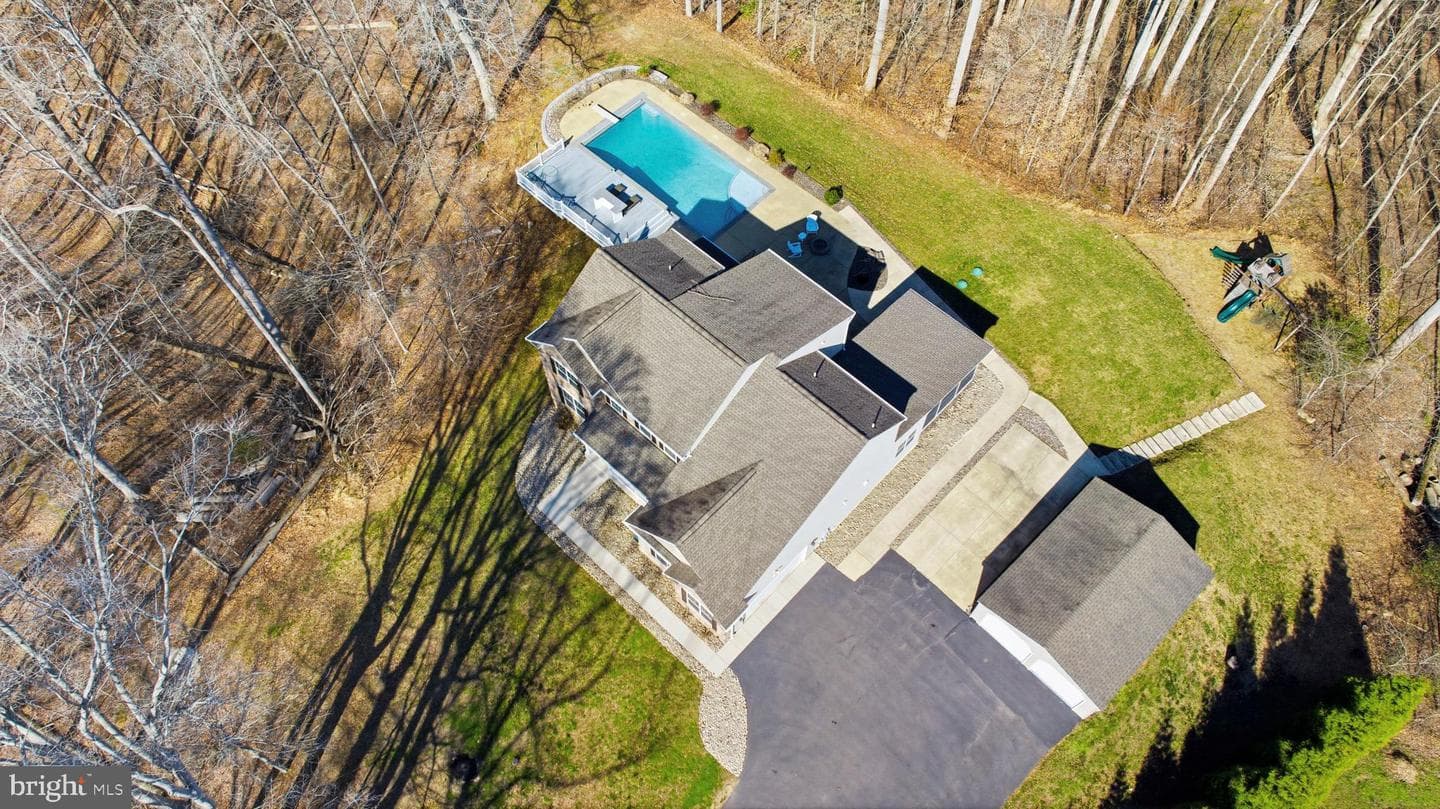 7030 Hunterleigh Drive photo 94