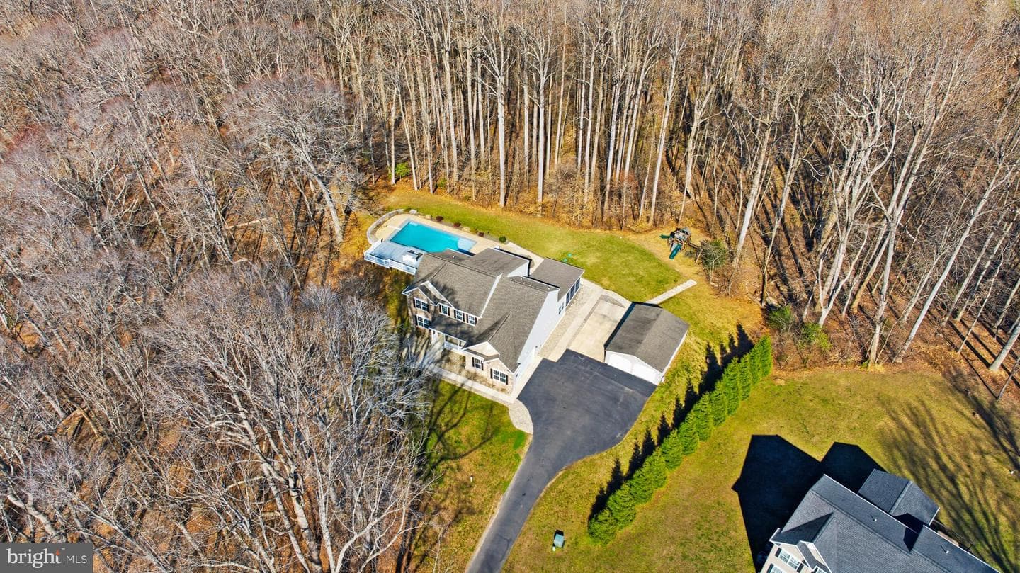 7030 Hunterleigh Drive photo 95