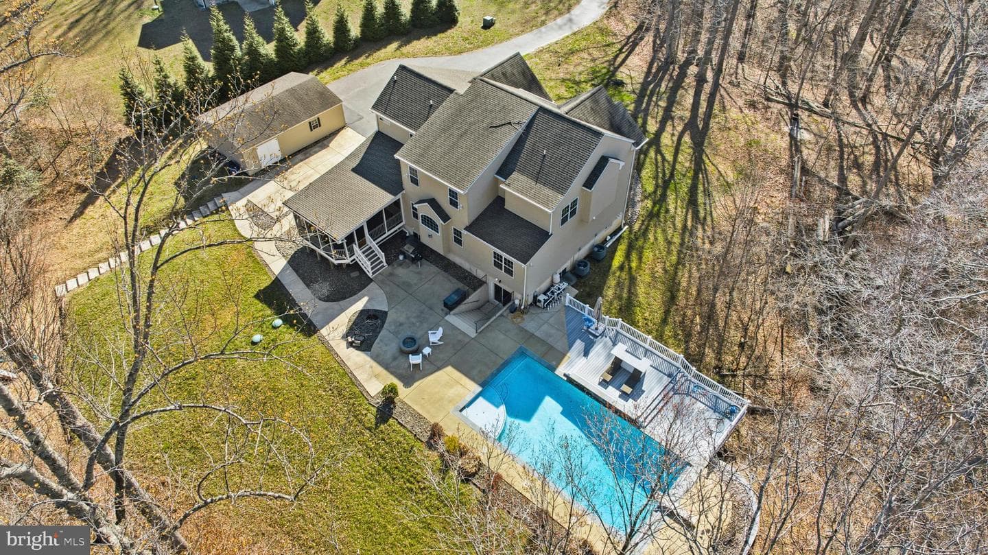 7030 Hunterleigh Drive photo 97
