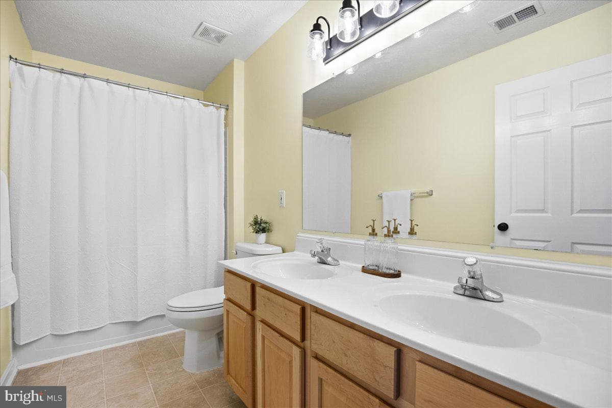 3456 Silverton Lane photo 24