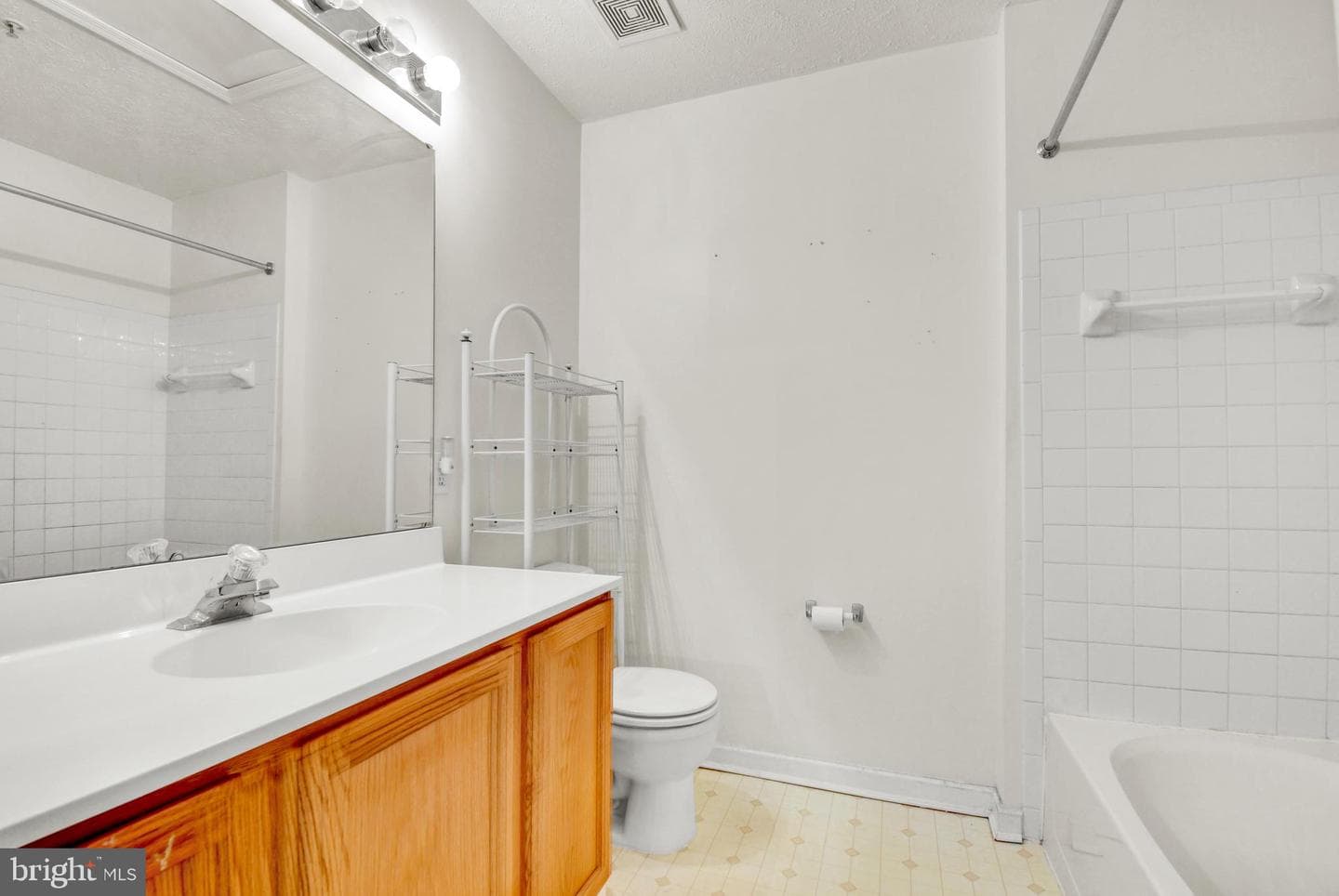 8036 Silver Fox Way photo 18