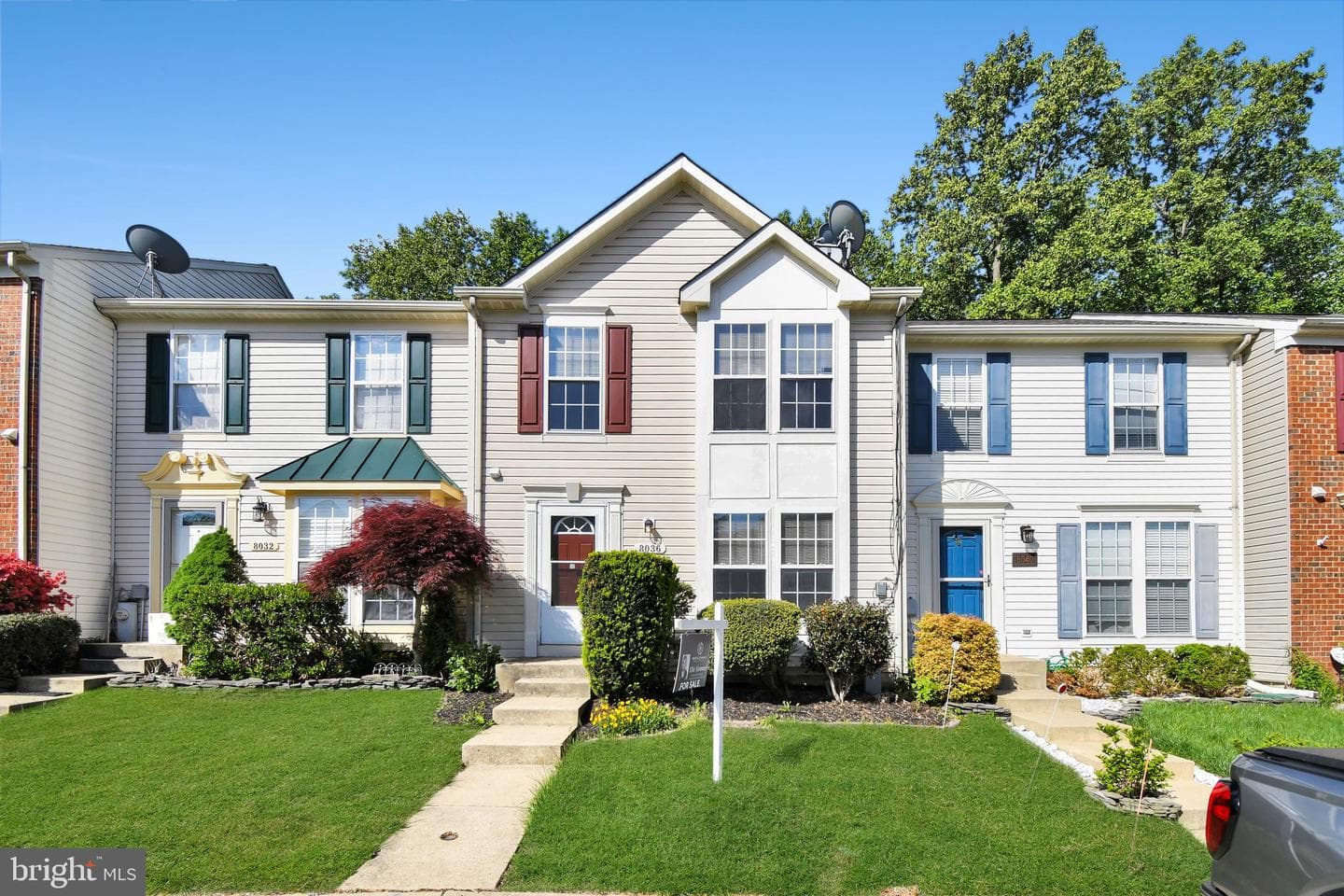 8036 Silver Fox Way photo 3