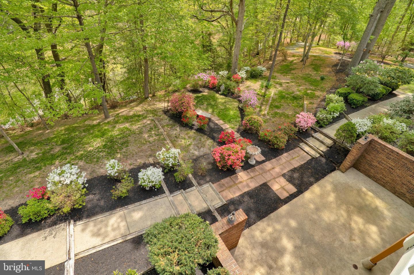 7785 Swan Lane photo 36