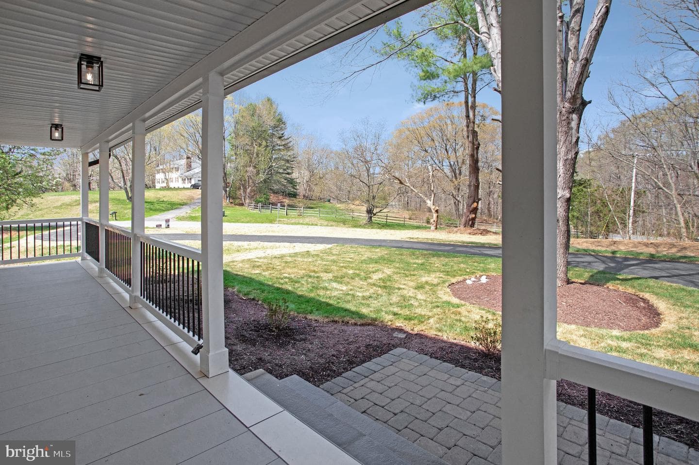 490 W Mount Harmony Road photo 25