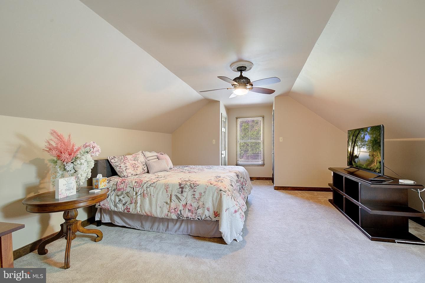 1050 Fowler Road photo 55