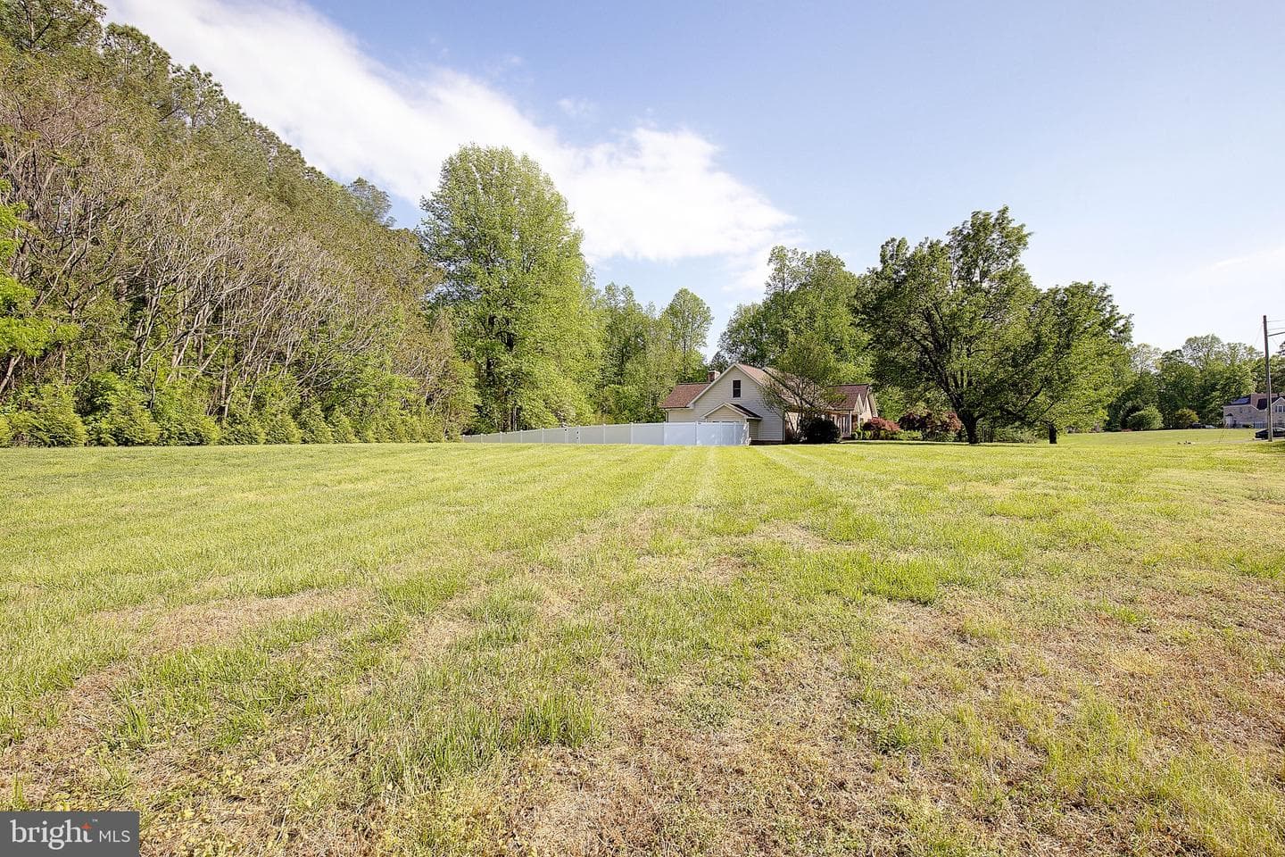 1050 Fowler Road photo 86
