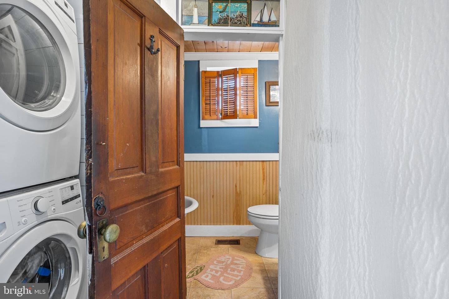 8223 C Street photo 19
