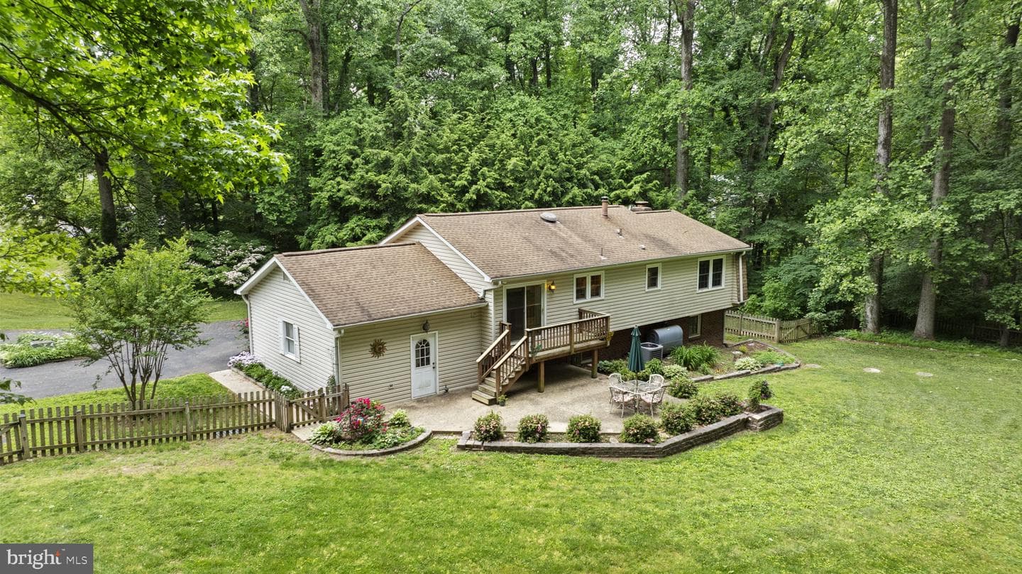 8819 Lafayette Drive, Owings