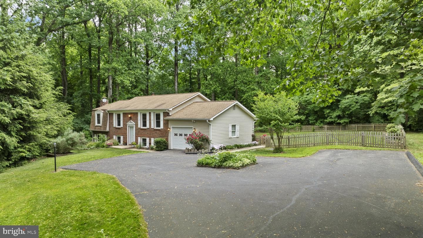 8819 Lafayette Drive photo 31