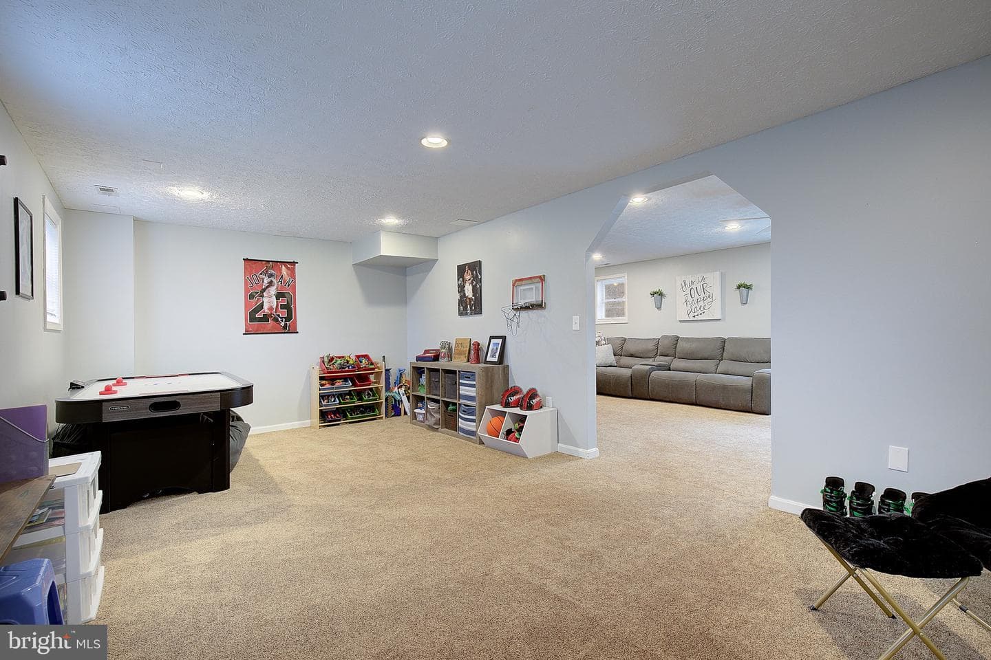 2819 Glasgow Way photo 29