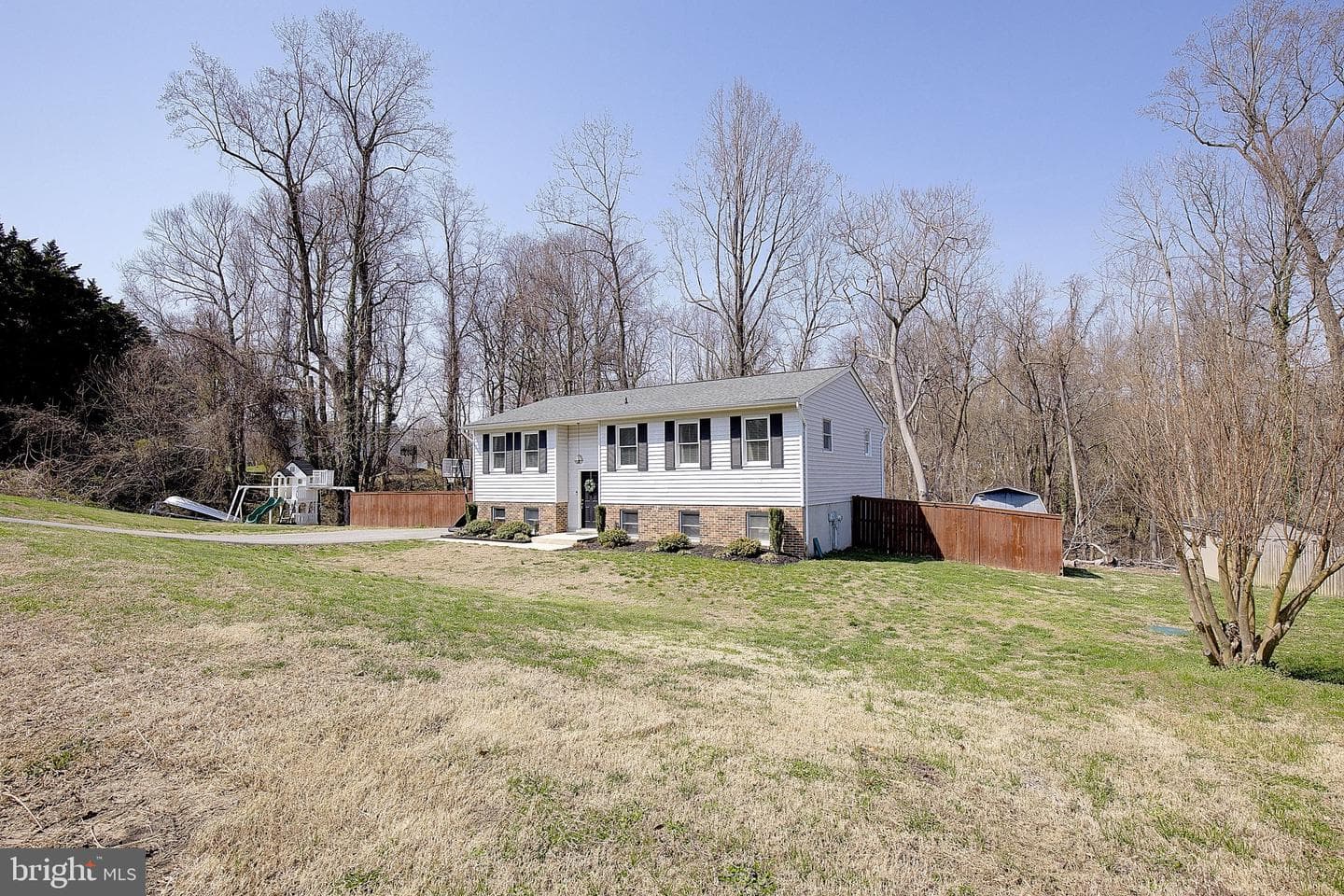 2819 Glasgow Way photo 36
