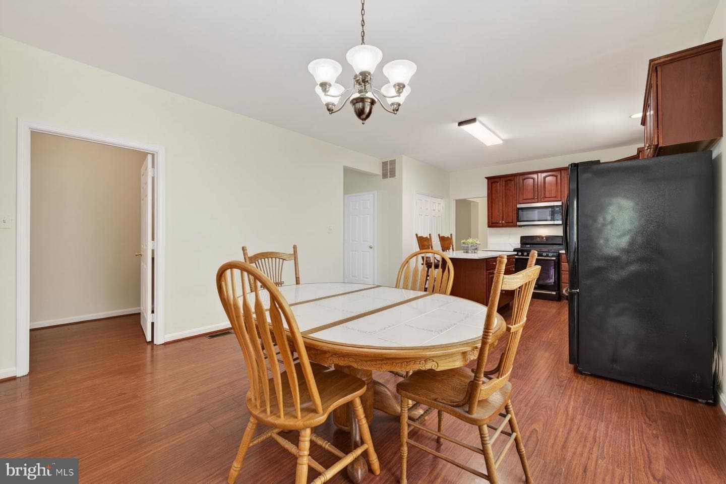 7843 Lake Shore Drive photo 12
