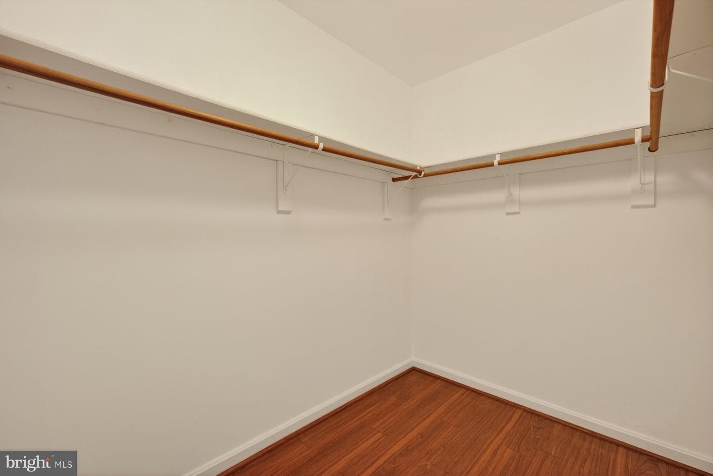 7843 Lake Shore Drive photo 30