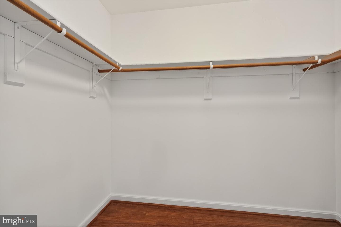 7843 Lake Shore Drive photo 31