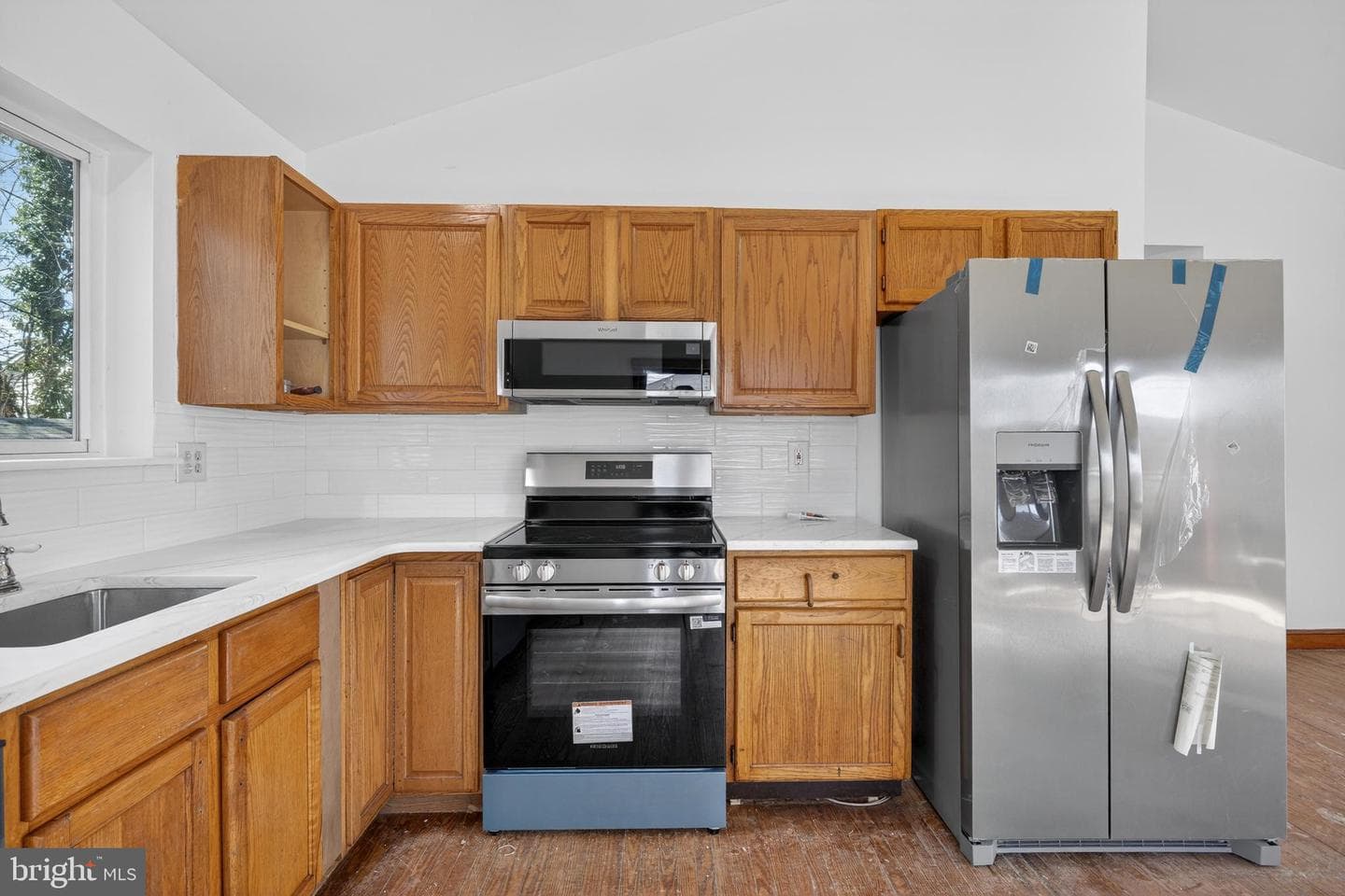 4037 1st Street photo 5