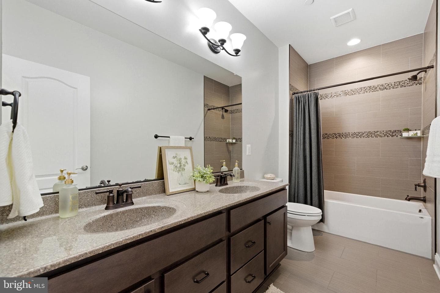 1015 Pond Cypress Lane photo 23