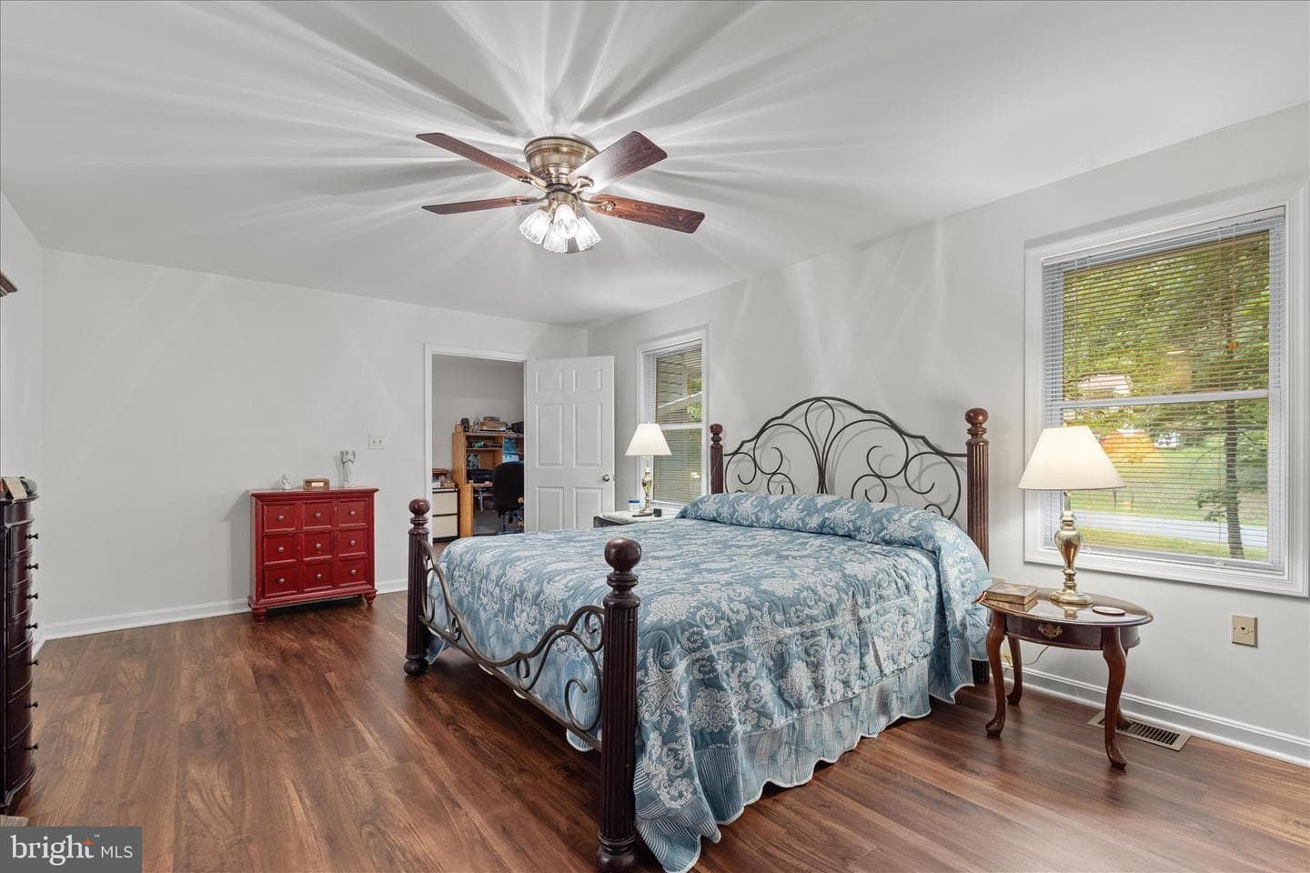 4111 Pinewood Ter photo 11
