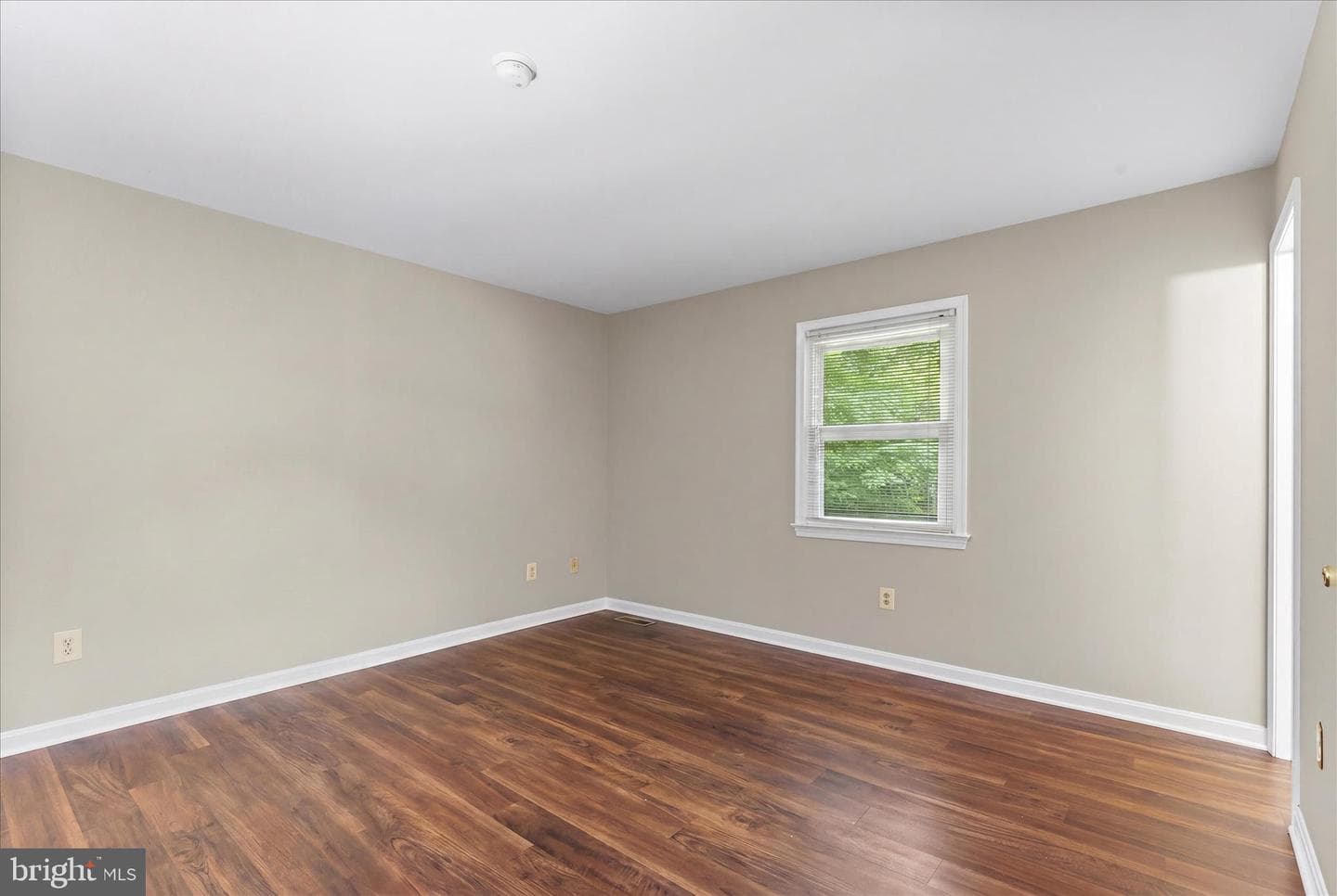 4111 Pinewood Ter photo 17