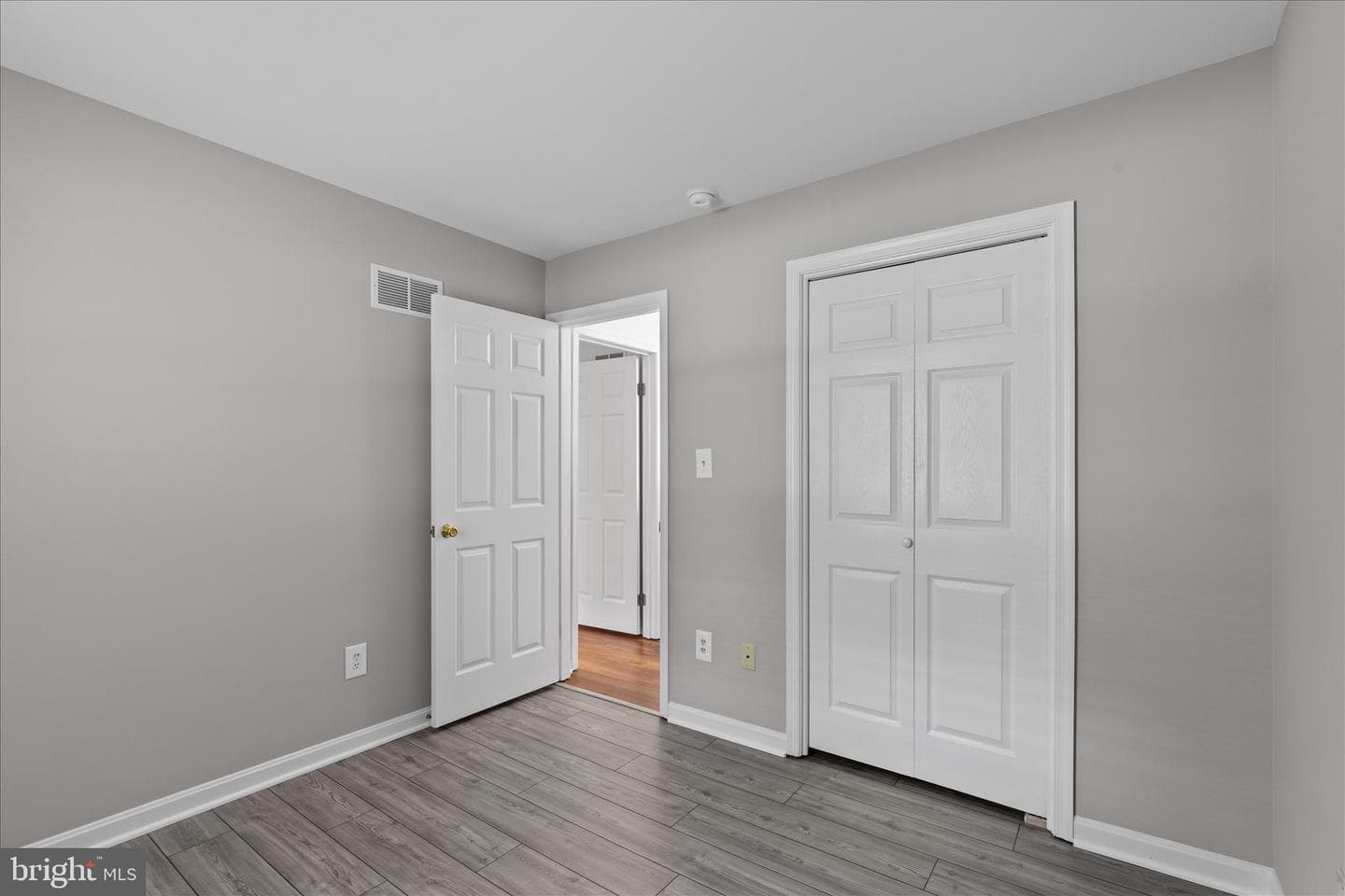 4111 Pinewood Ter photo 21